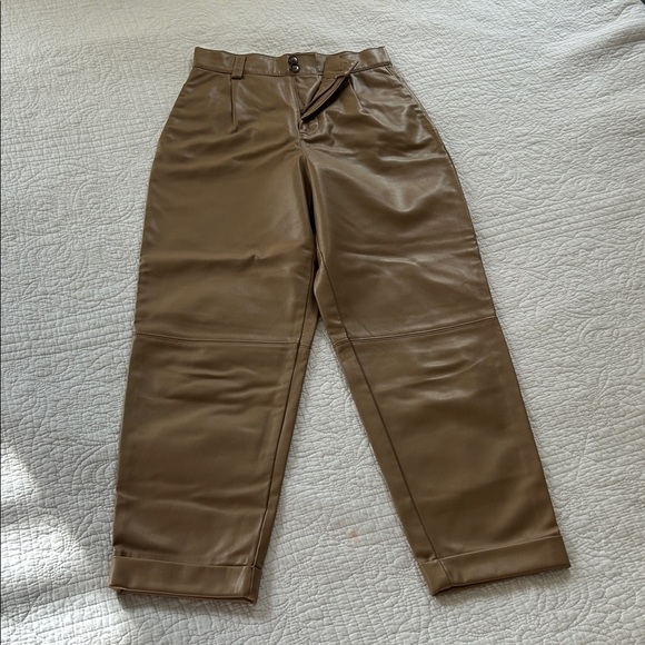 Zara Brown Pleather High Waisted Pants Size XS see messenger below 👇 - Picture 4 of 7